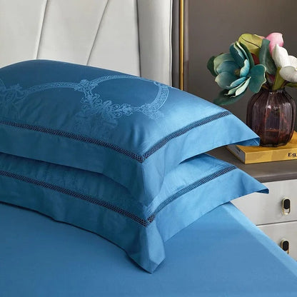 Blue Bedding Set for a Touch of Elegance