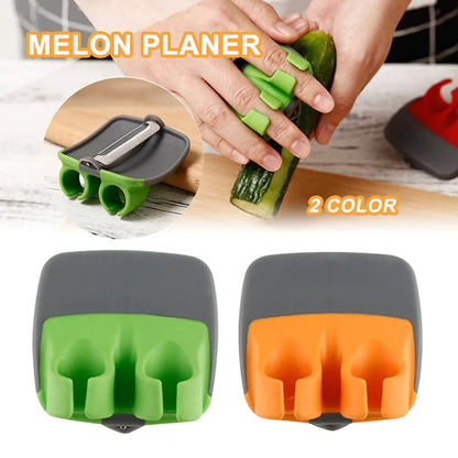 Ergonomic Vegetable Peeler with Stainless Steel Blade and Comfortable Handle