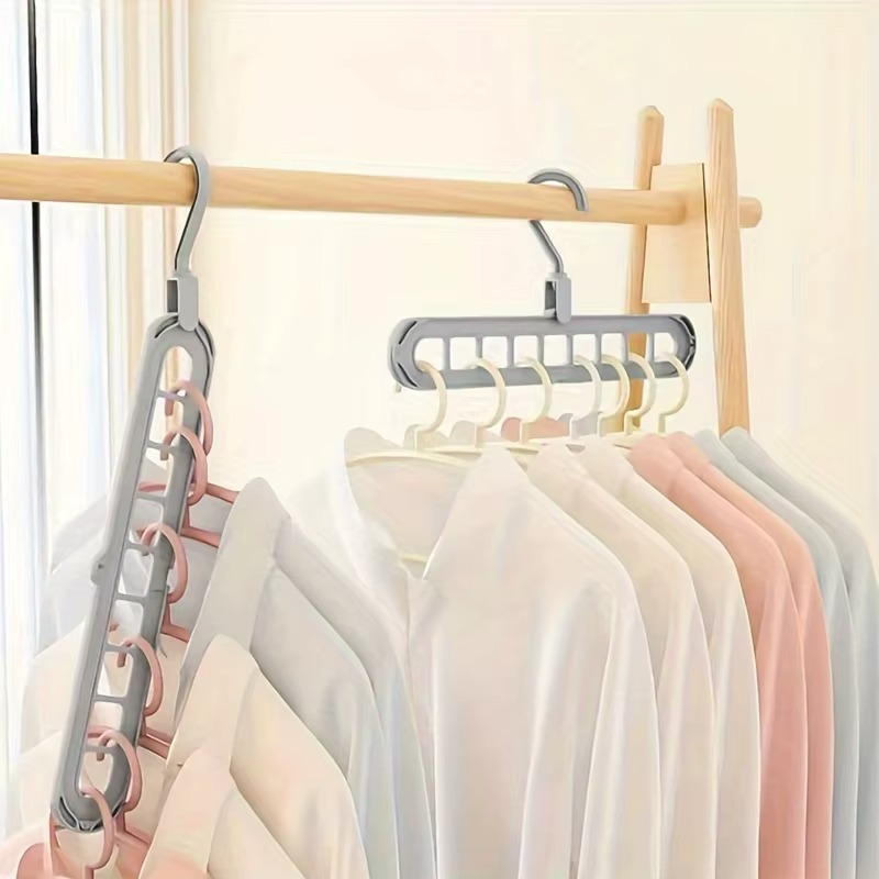 Space-Saving 360° Rotating Hangers - Set of 4