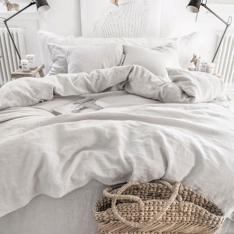 Minimalist Bedding Collection for Stylish Home Environments