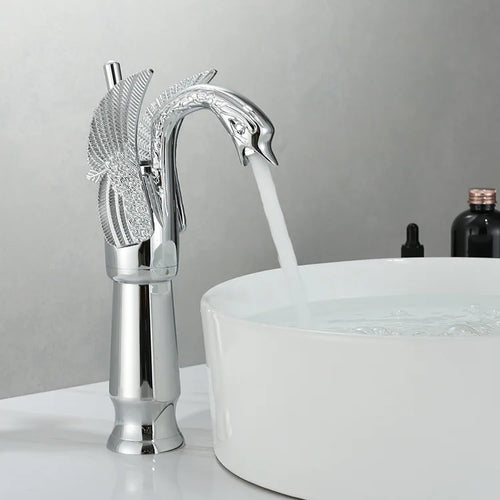 Single Handle Golden Basin Faucet in Swan Design