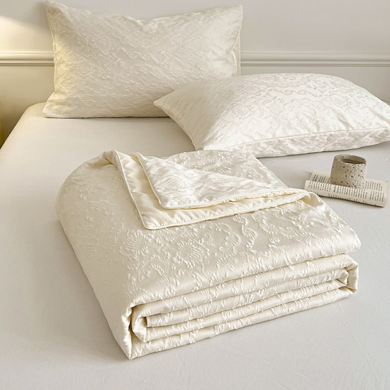 Elegant Bedding Set for Stylish Bedroom Decor