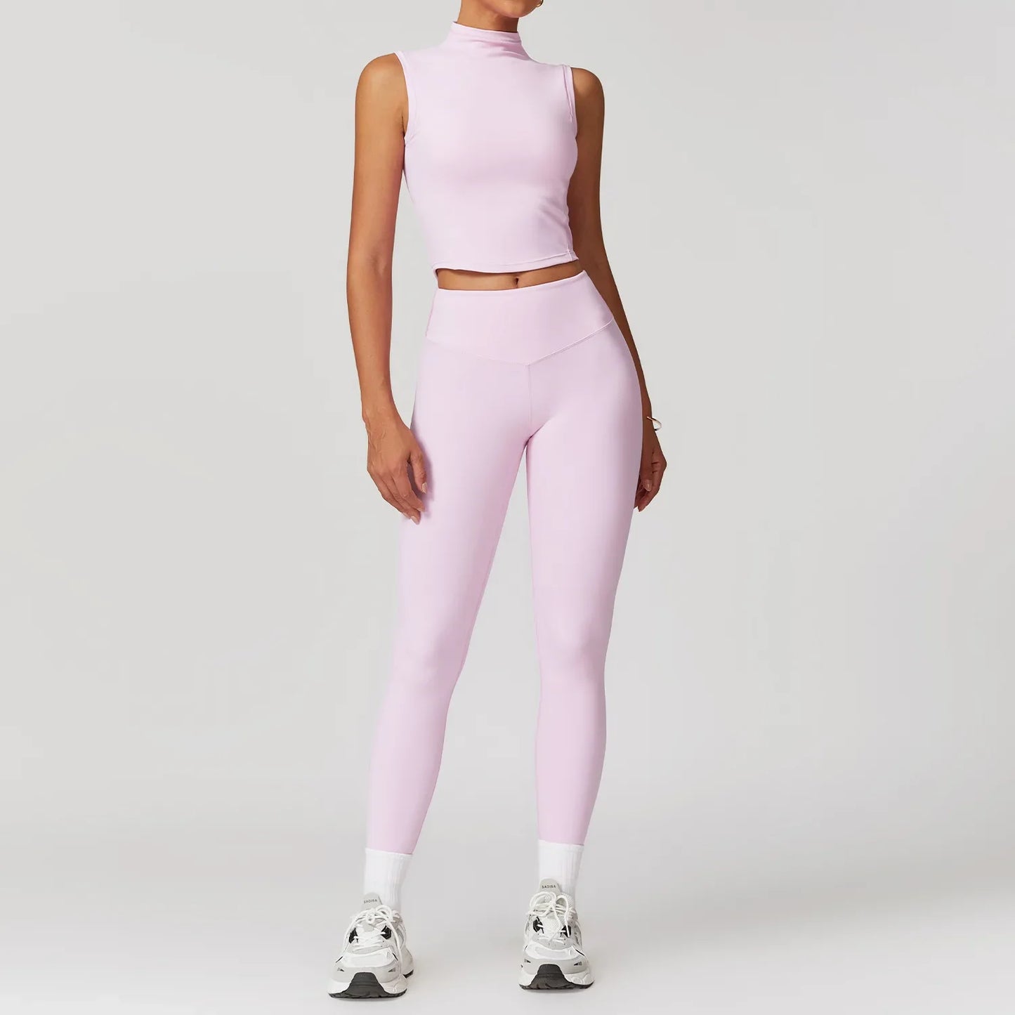 Women's 2-Piece Workout Ensemble – Sports Bra and High-Waisted Leggings in Quick-Dry Stretch Material