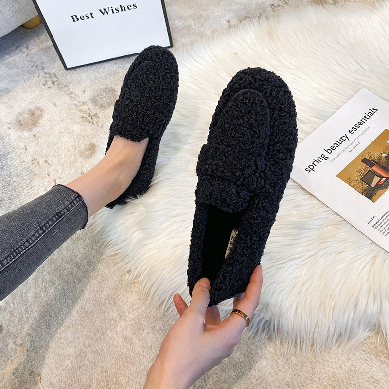 Cozy Slippers for Comfort and Relaxation