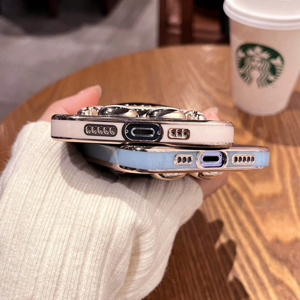 Practical Phone Case with Stand Feature – Stylish Skorter Design