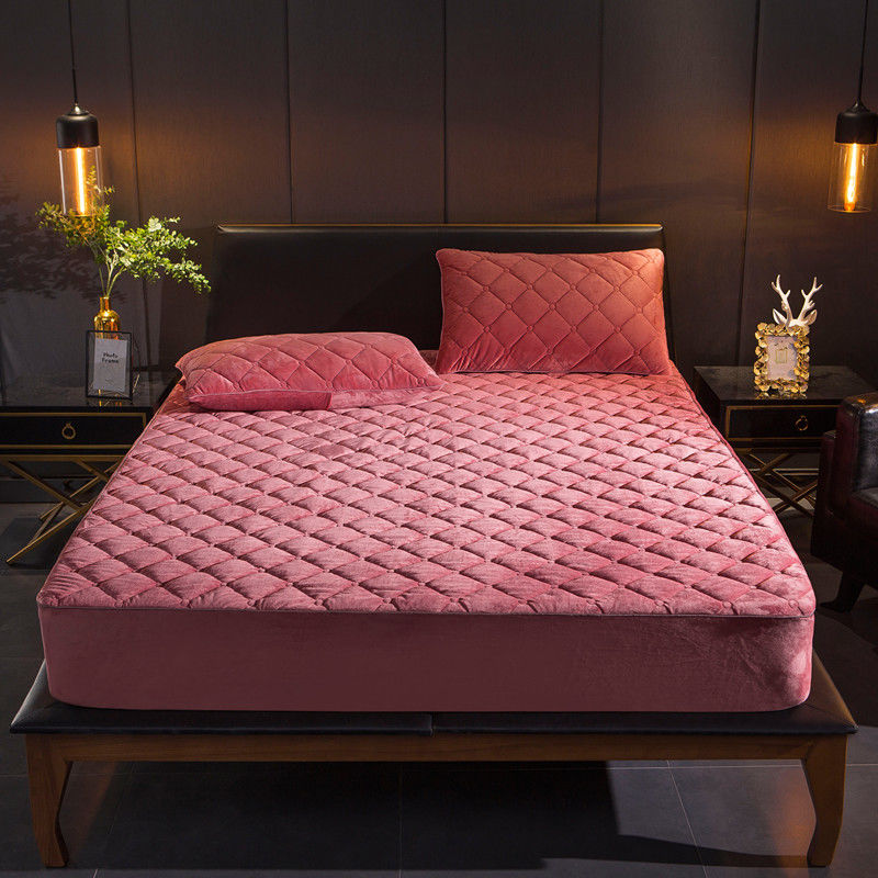 Thick Mattress Cover for Winter | Extra Warm | Breathable & Antibacterial