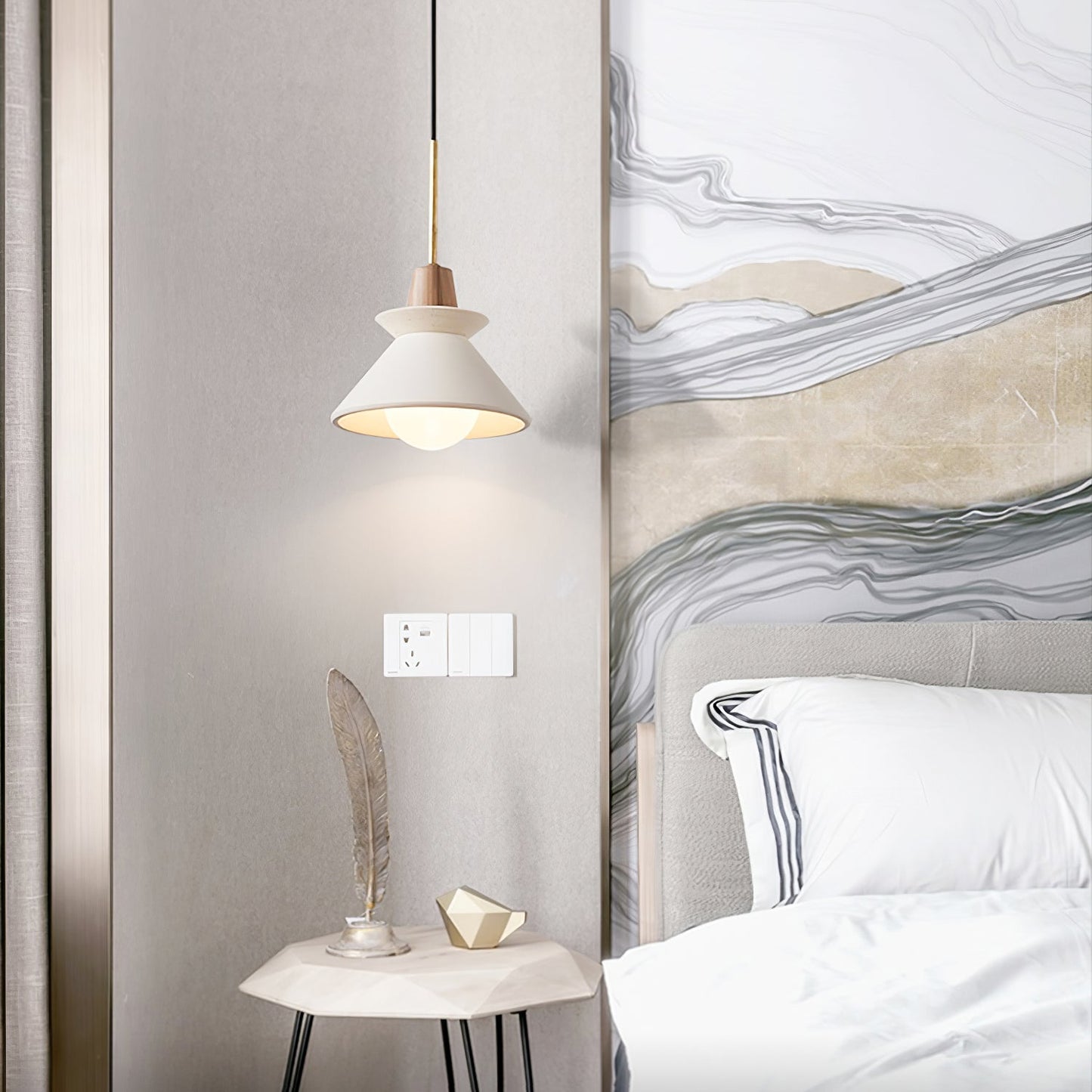 Pendant Lamp with Nordic Halo Design