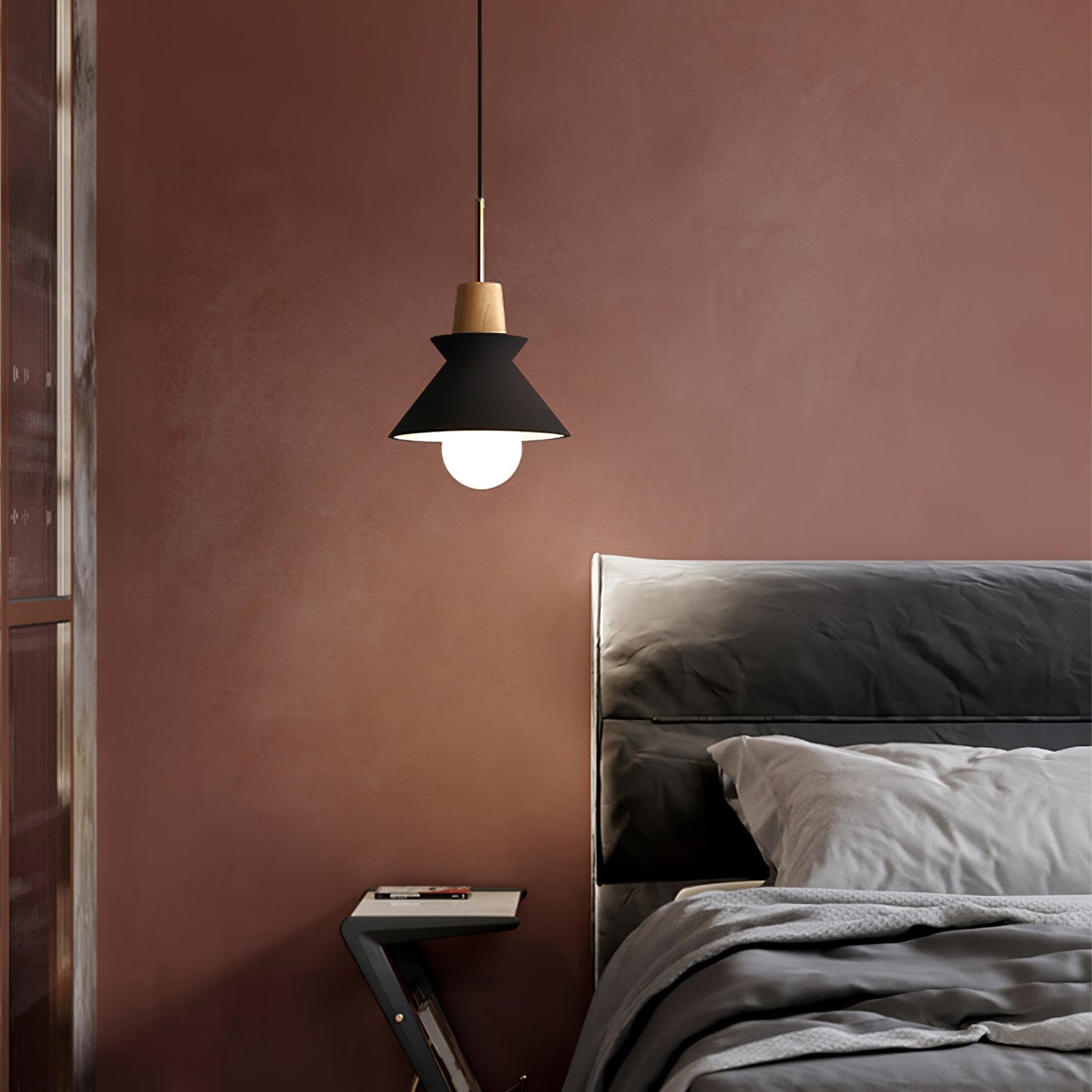 Pendant Lamp with Nordic Halo Design