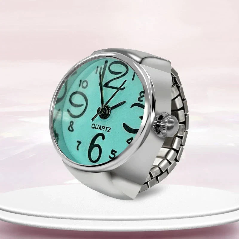 Chic Finger Timepiece - The Ultimate Accessory