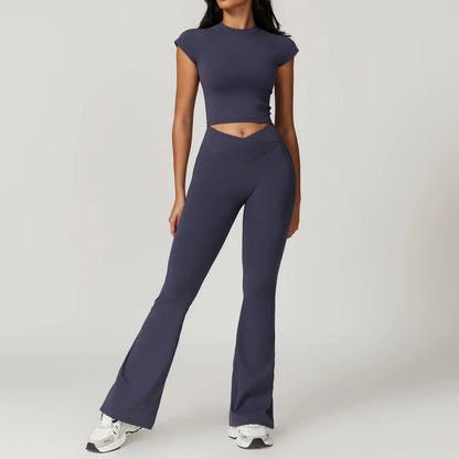 Women's Yoga Outfit - 2-Piece Set with Crop Top and High-Waisted Leggings