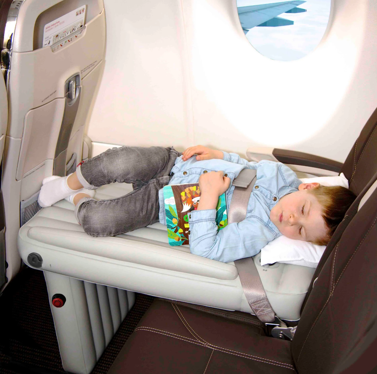 Inflatable Travel Crib for Kids up to 5 Years - Portable with Hand Pump