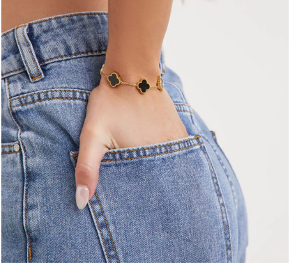 Lucky Charm Bracelet – A Touch of Elegance and Joy