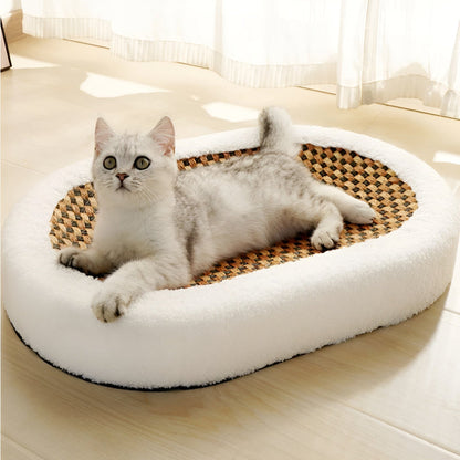 Plush 2-in-1 Cat Furniture – Luxury Bed with Scratching Surface