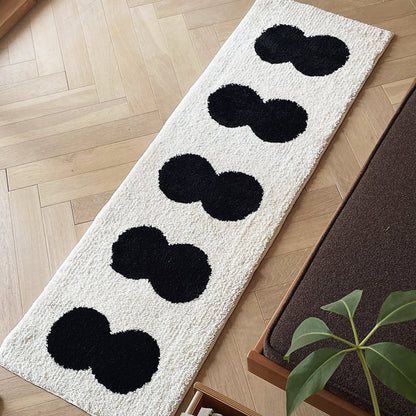 Narrow Abstract Rug in Black and White Design