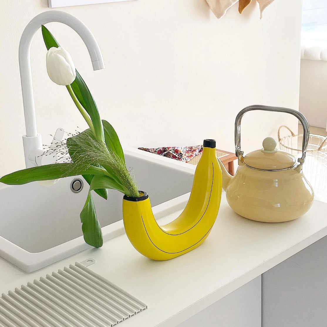Vase in Banana Shape
