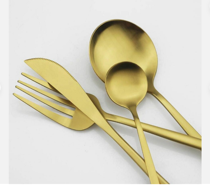 Stainless Steel Cutlery Set – Simple Elegance in Minimalist Style