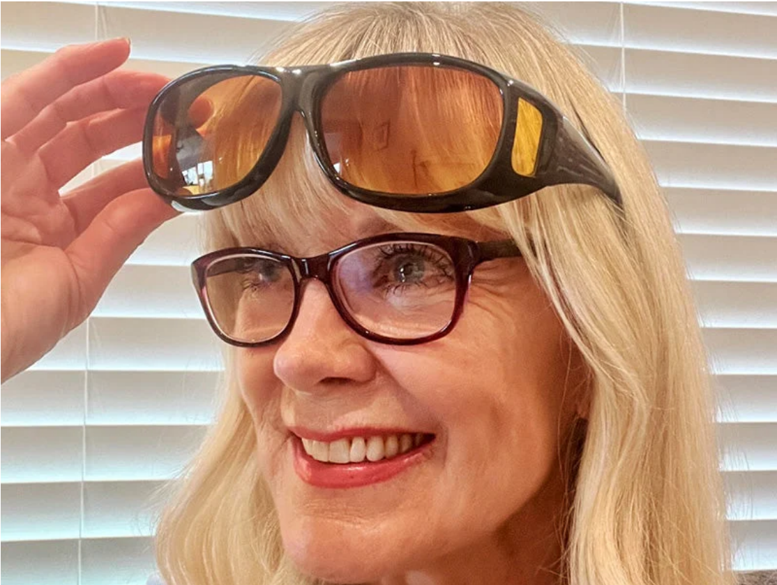 Night Vision Glasses with Glare Reduction Technology for Safe Night Driving