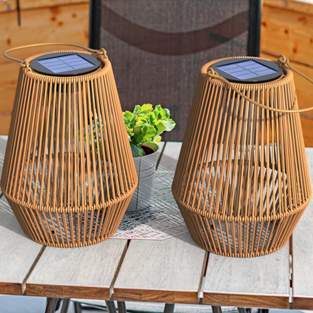 Portable Waterproof Hanging Light – Solar Rattan Lantern