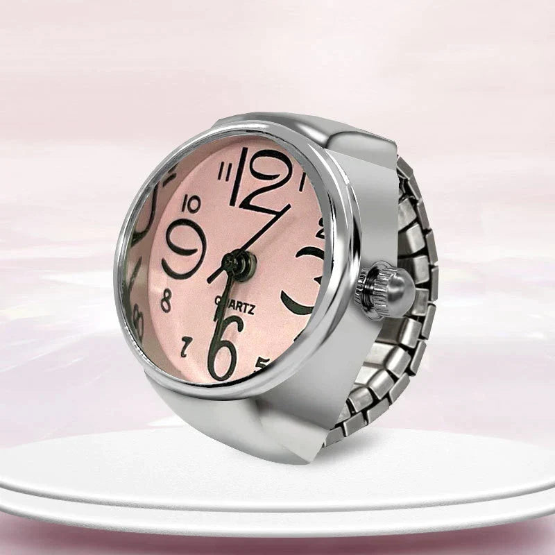 Chic Finger Timepiece - The Ultimate Accessory