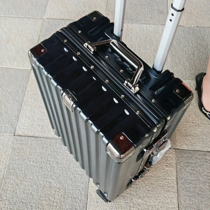Premium Hardshell Luggage with Robust Aluminum Frame