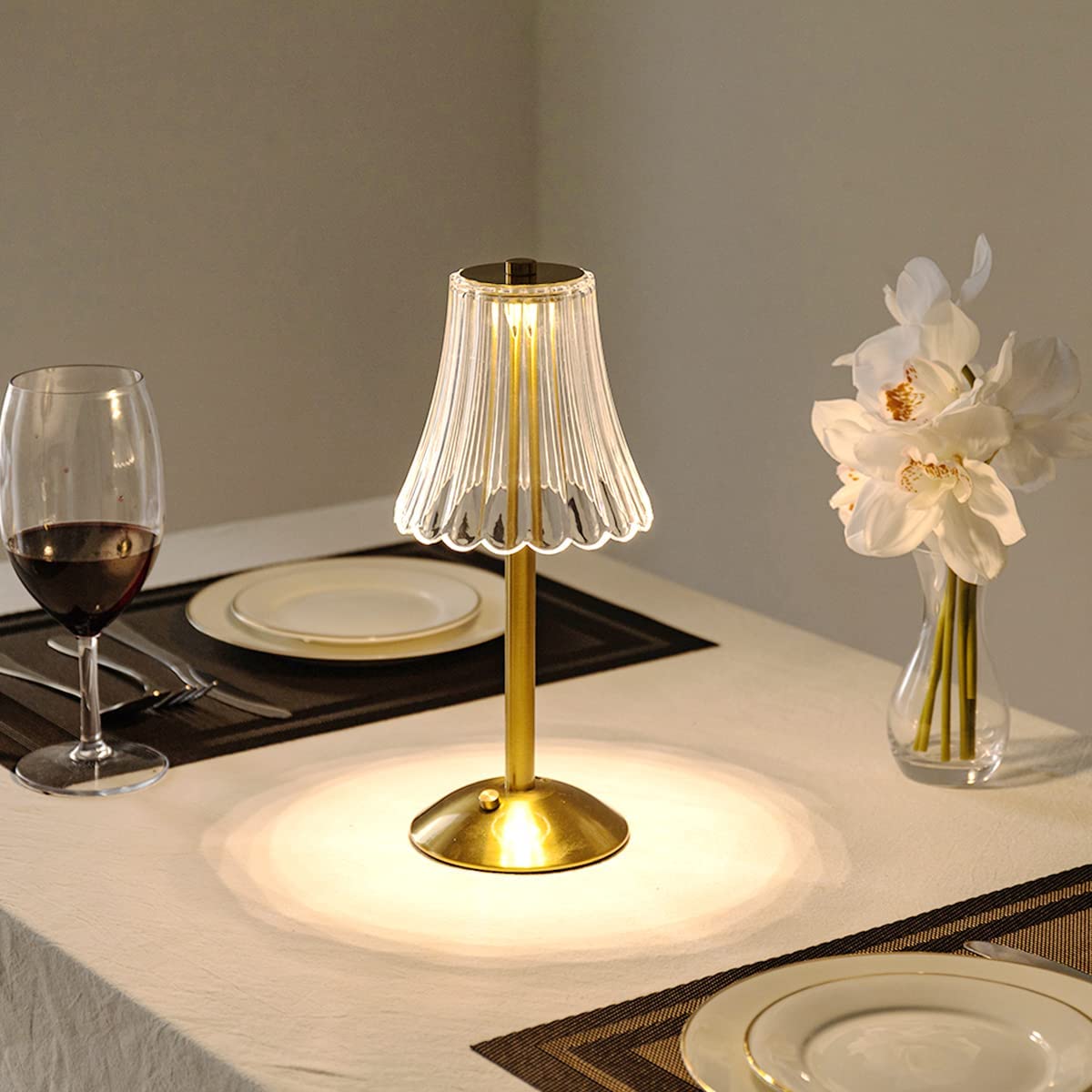 Touch-Controlled Crystal Table Lamp – Cordless and Rechargeable