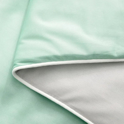 Cooling Blanket for Summer — Lightweight Ice Silk Comforter, Twin/King Size
