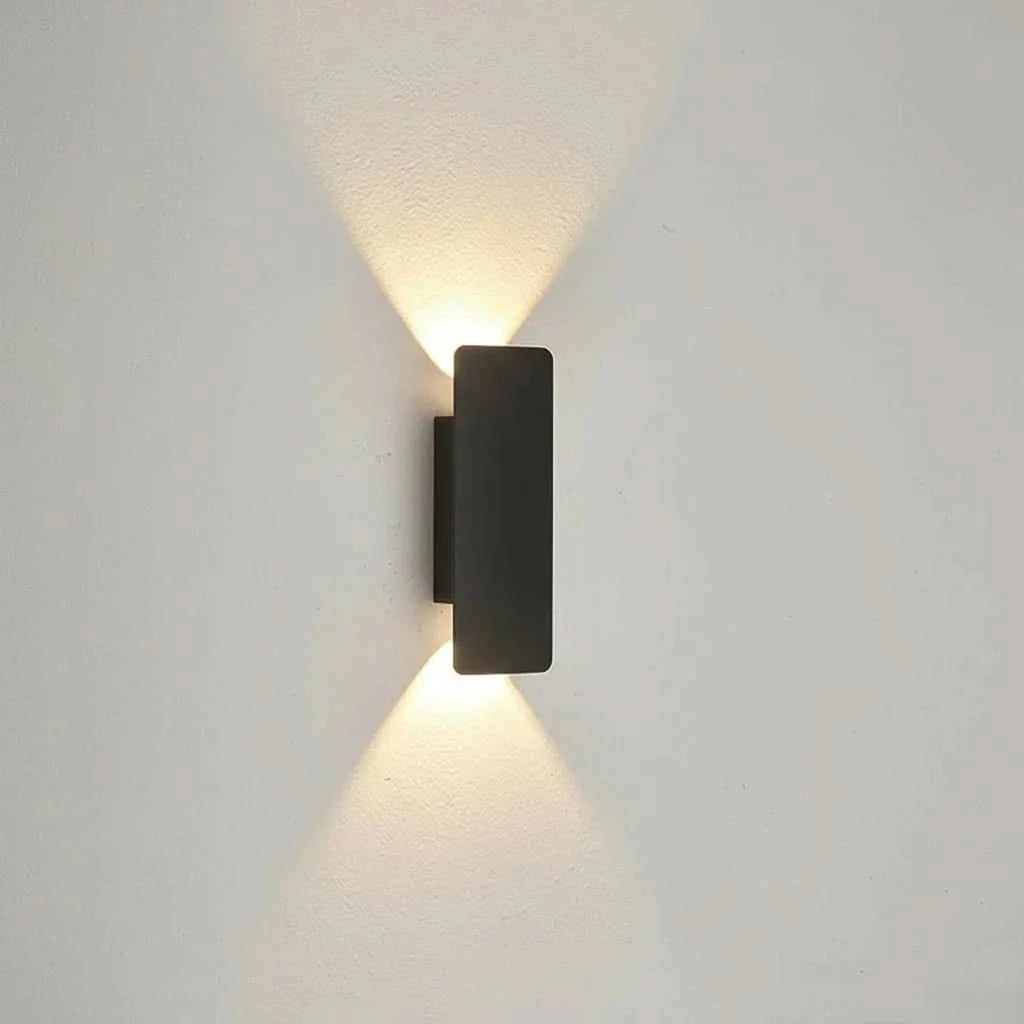 Waterproof Wall Light Fixture for Outdoor Use