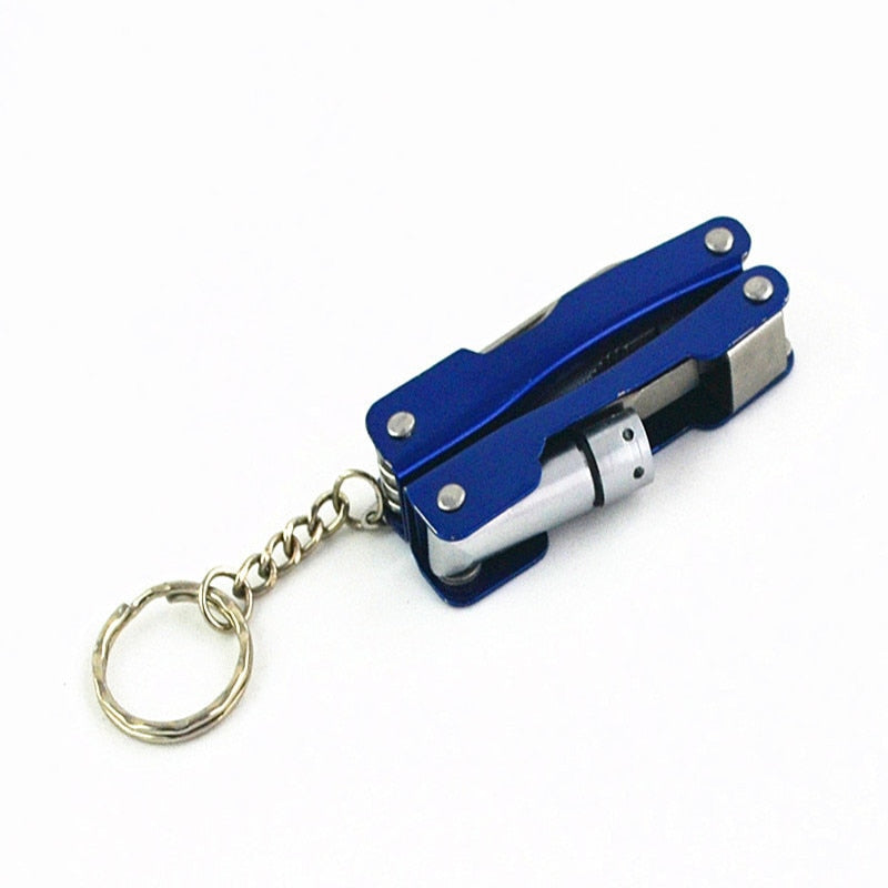Aluminum Multitool Keychain with 9 Functions for Explorers