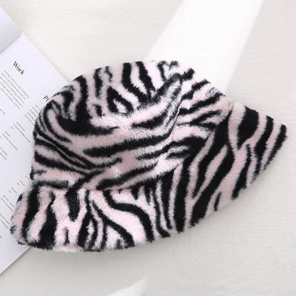 Soft Plush Winter Hat – Warm Unisex Bucket Cap for Cold Days