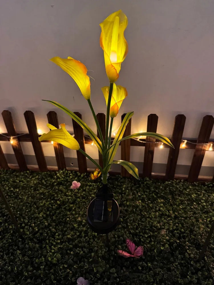 Solar LED Garden Light in Calla Lily Design | Waterproof Outdoor Fixture with Stake for Lawn & Patio