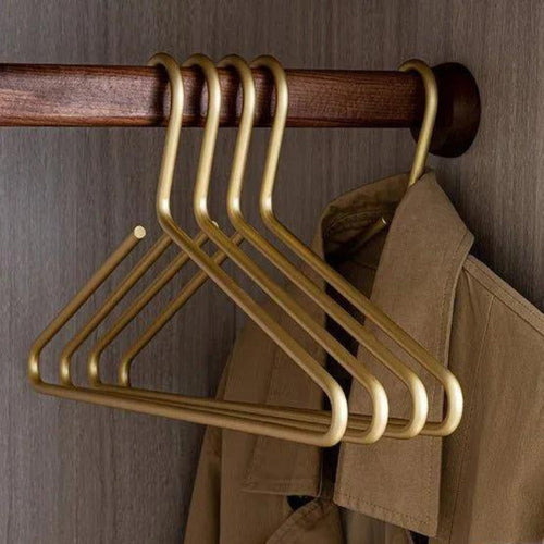 Set of 5 Non-Slip Closet Hangers