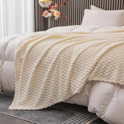 Checked Plaid Soft Velvet Blanket - Cozy Warm Throw for Sofa and Bed