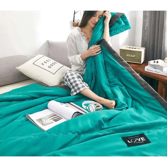 Modern Duvet Quilt - Luxurious Comfort for Any Home