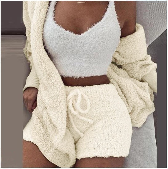 3-Piece Cozy Set | Warm and Stylish for Any Occasion