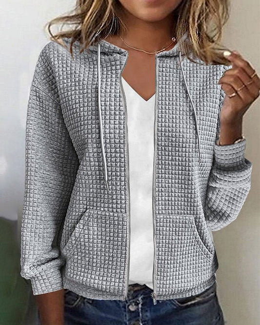 Chic Knit Cardigan with Trendy Check Pattern