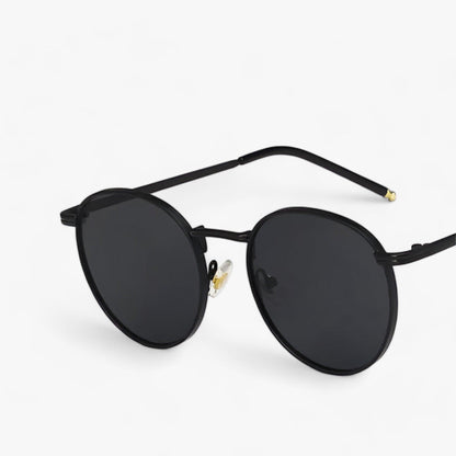 Stylish Round Sunglasses with Ultimate UV Protection