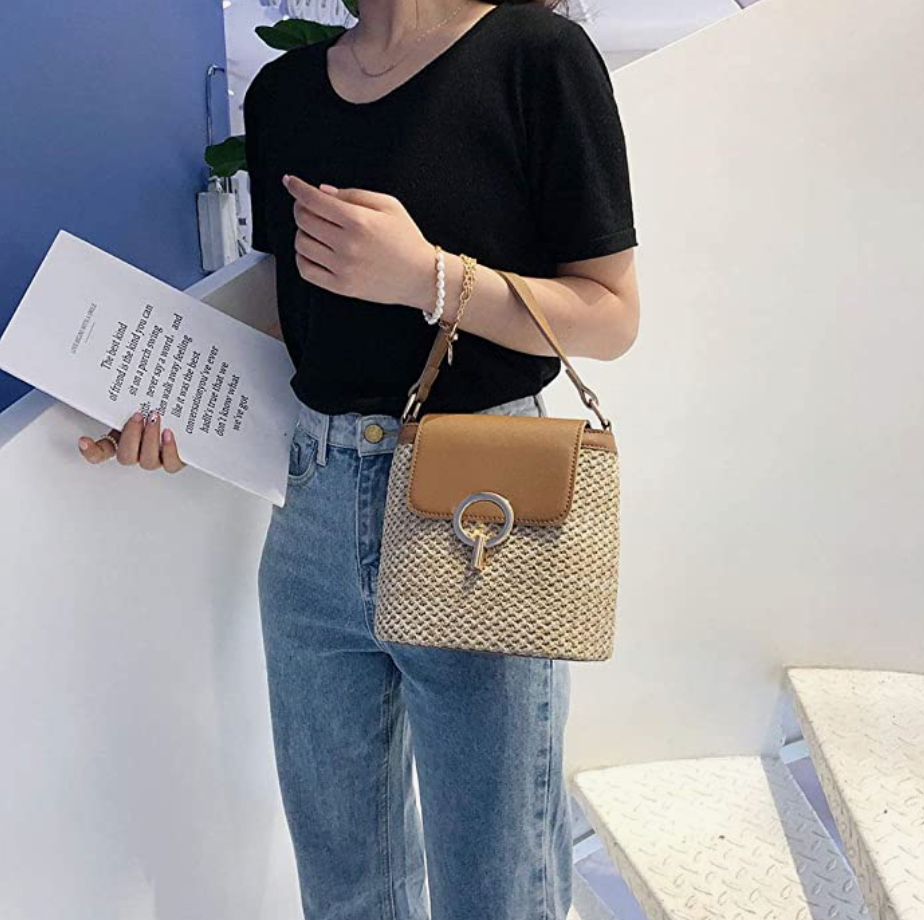 Chic Summer Shoulder Bag – Lightweight Eva Stro Style
