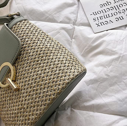 Chic Summer Shoulder Bag – Lightweight Eva Stro Style