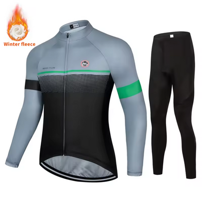 Lightweight Winter Cycling Outfit for Warmth and Comfort