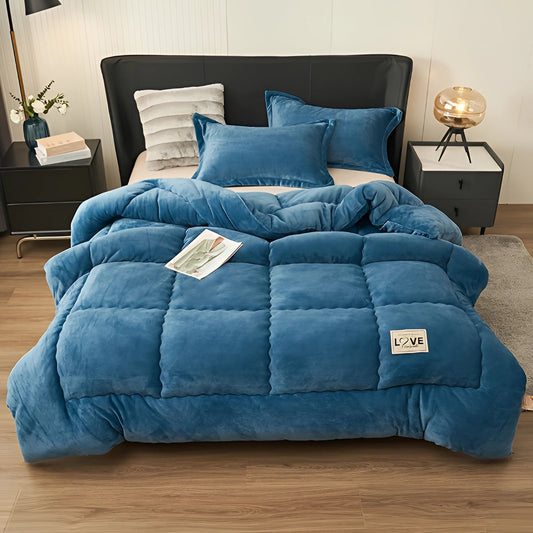Cozy Winter Comforter Set with Luxurious Quilts