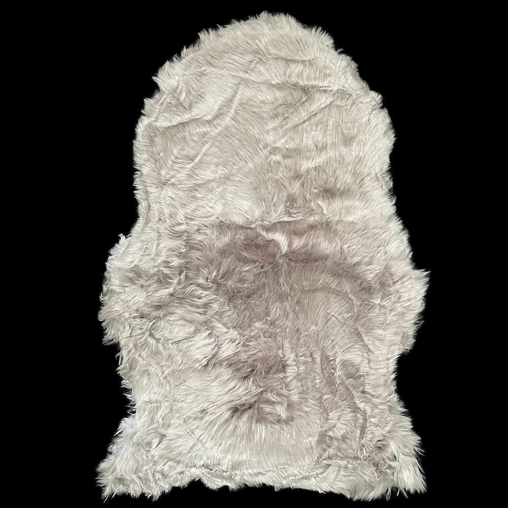 Cozy Mini Rug – Soft Faux Fur Carpet 90x60 cm Available in Multiple Colors