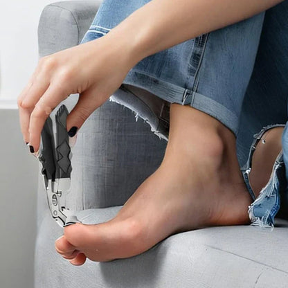 Ergonomic Nail Clipper – Easy and Safe Cutting Design
