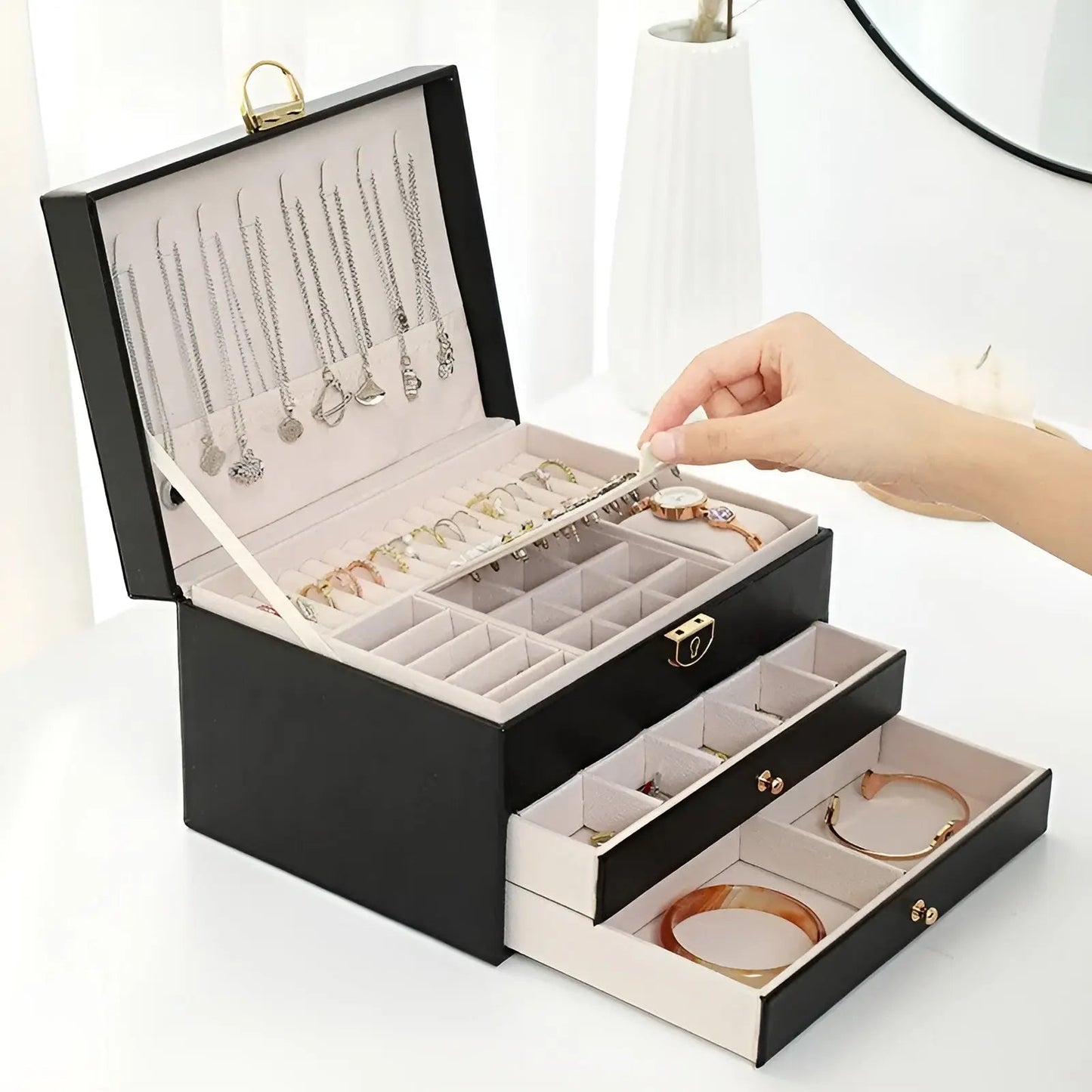 Luxury Jewelry Organizer – Elegant Storage Box for Accessories