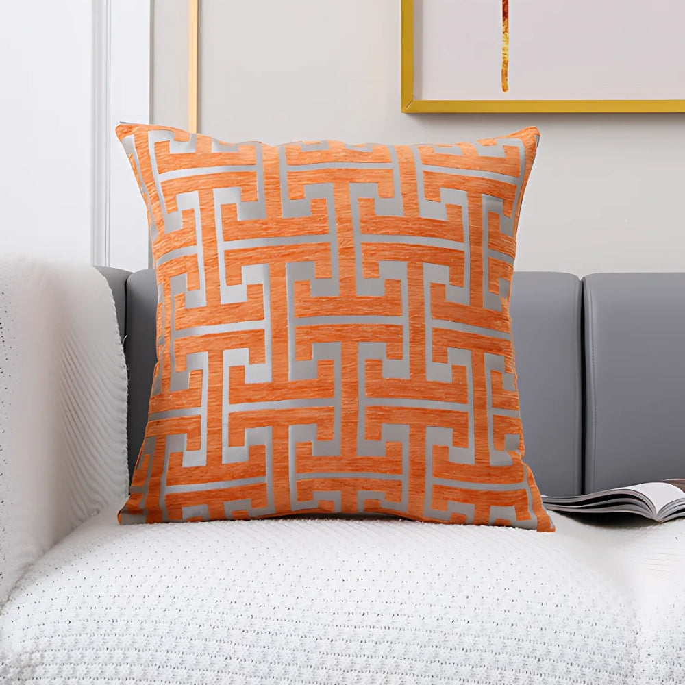 Chic Labyrinth Design Throw Pillow Cover