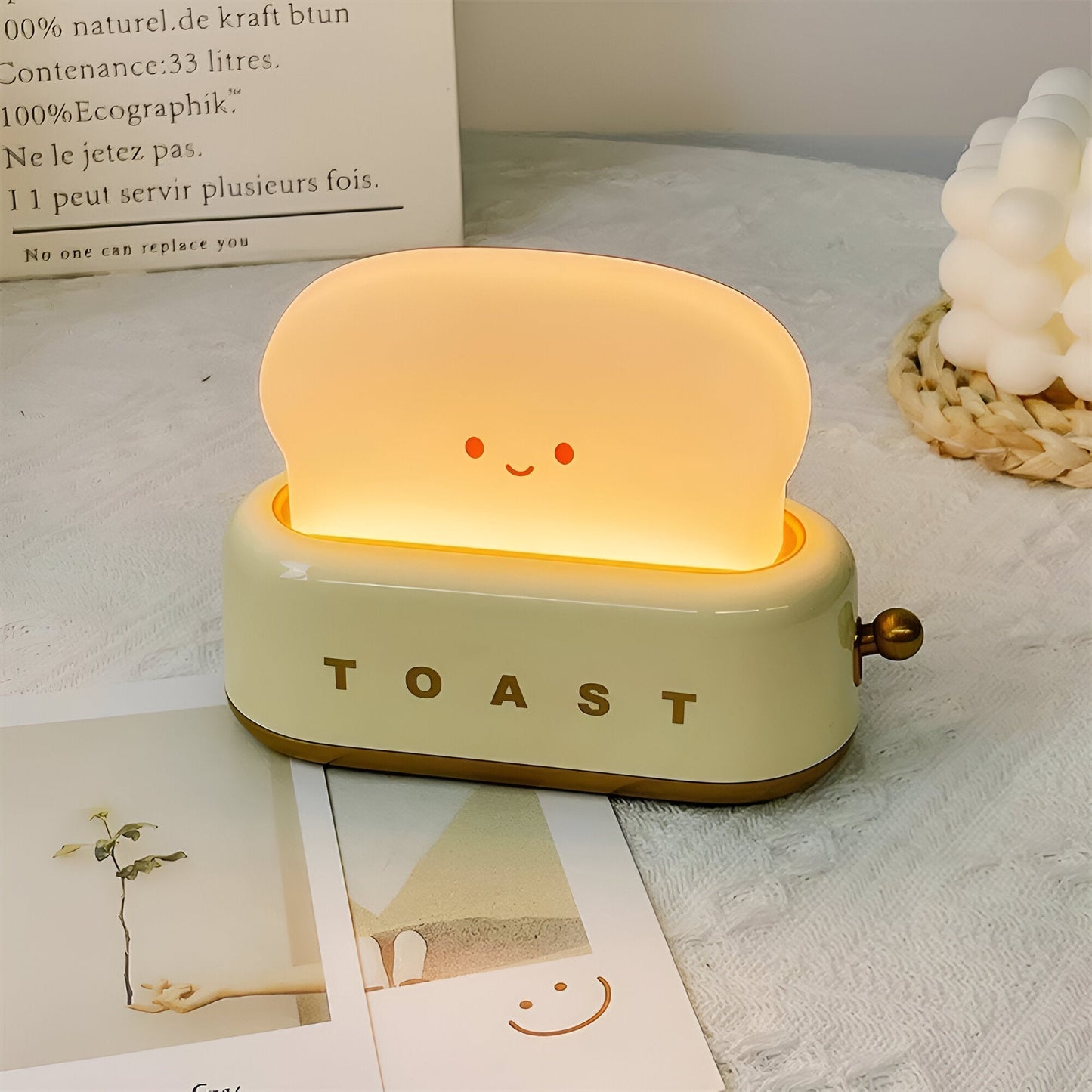 Toaster-Inspired LED Night Light – Dimmable Portable Table Lamp