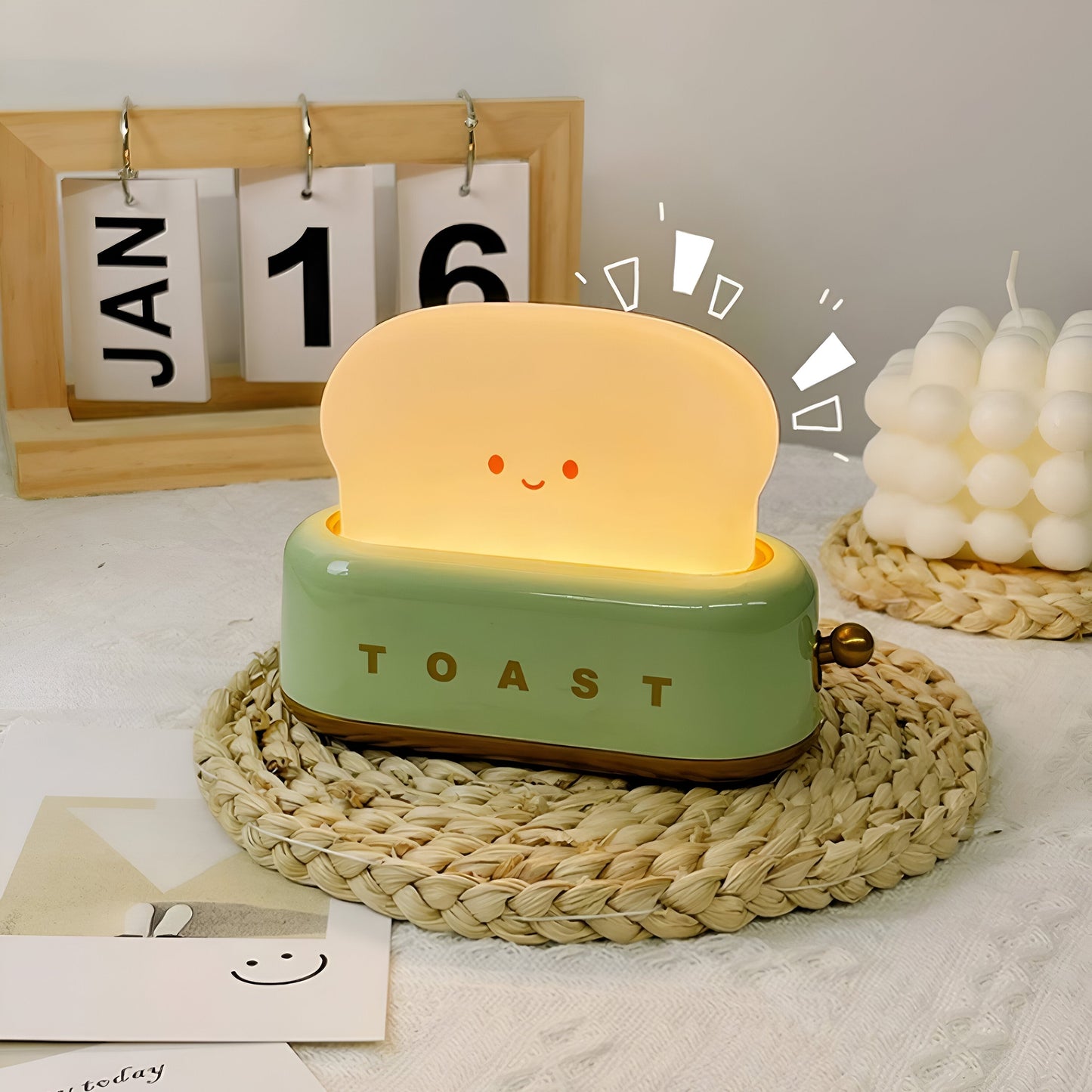 Toaster-Inspired LED Night Light – Dimmable Portable Table Lamp