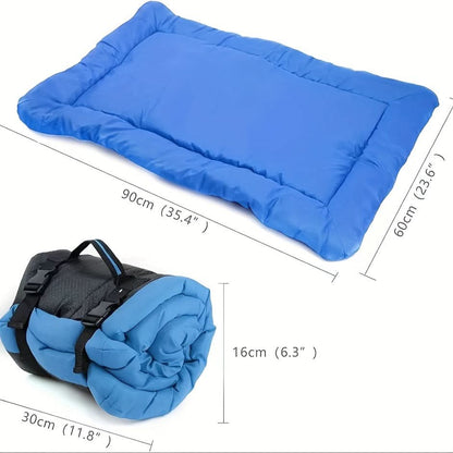 Foldable Waterproof Dog Mat for Comfortable Hiking and Travel