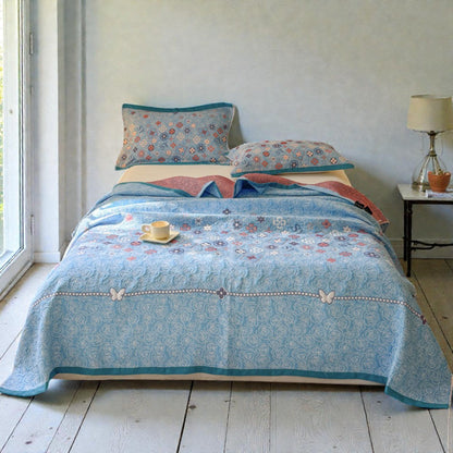 Serene Blossom Cotton Throw Blanket in Aqua