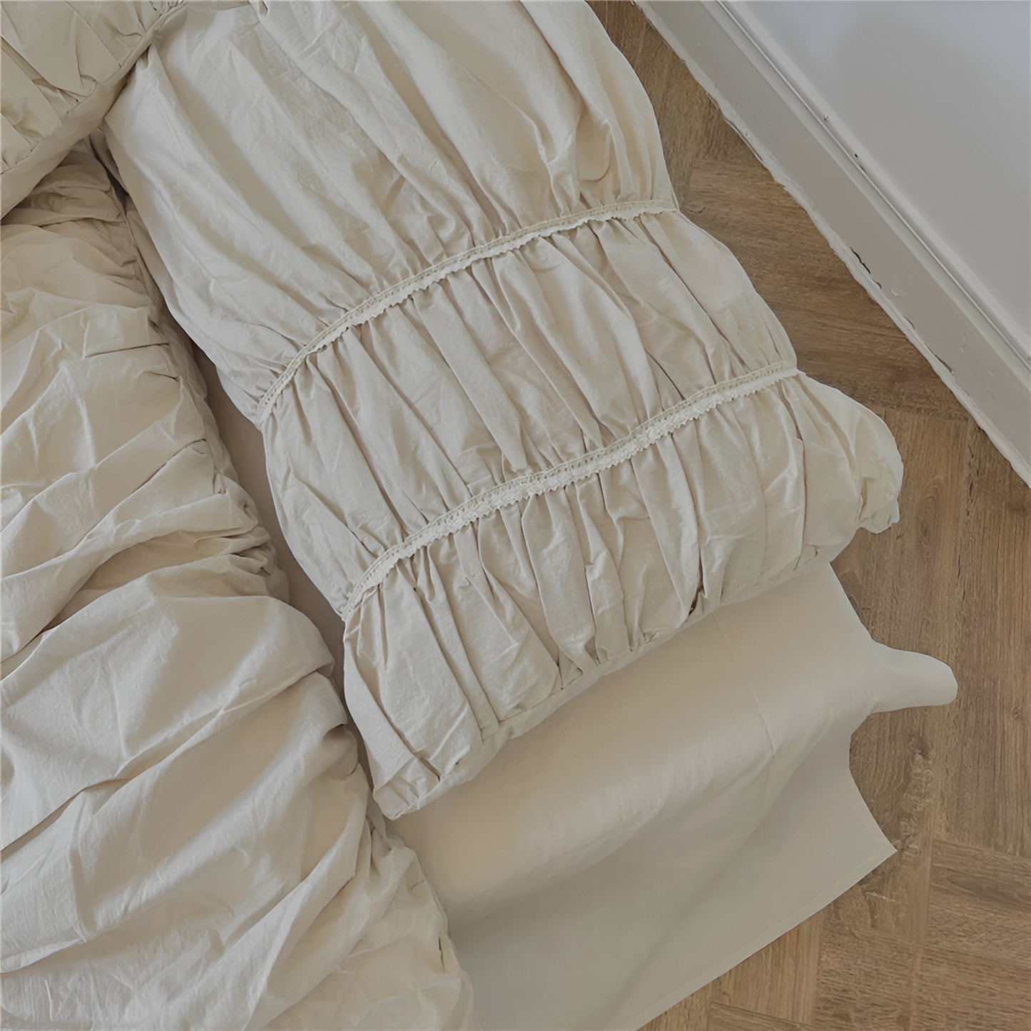 Beige Bedding Set – 100% Washed Cotton Bed Linen with Pillowcases and Sheets, Durable and Easy Care for Modern Bedrooms