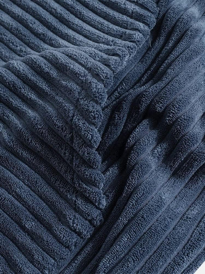 Luxurious Urban Hoodie - Comfort Meets Style